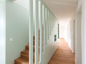 Escalier et couloir