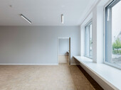 Schulzimmer (Fotos der fertigen Schule: Beat Bühler, Zürich)