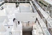 Assembly of the interior walls forming the fire compartment