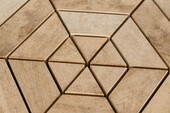 Holz Terrassendeck im Hexagon verlegt
