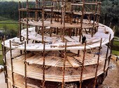 Tour en cours de construction